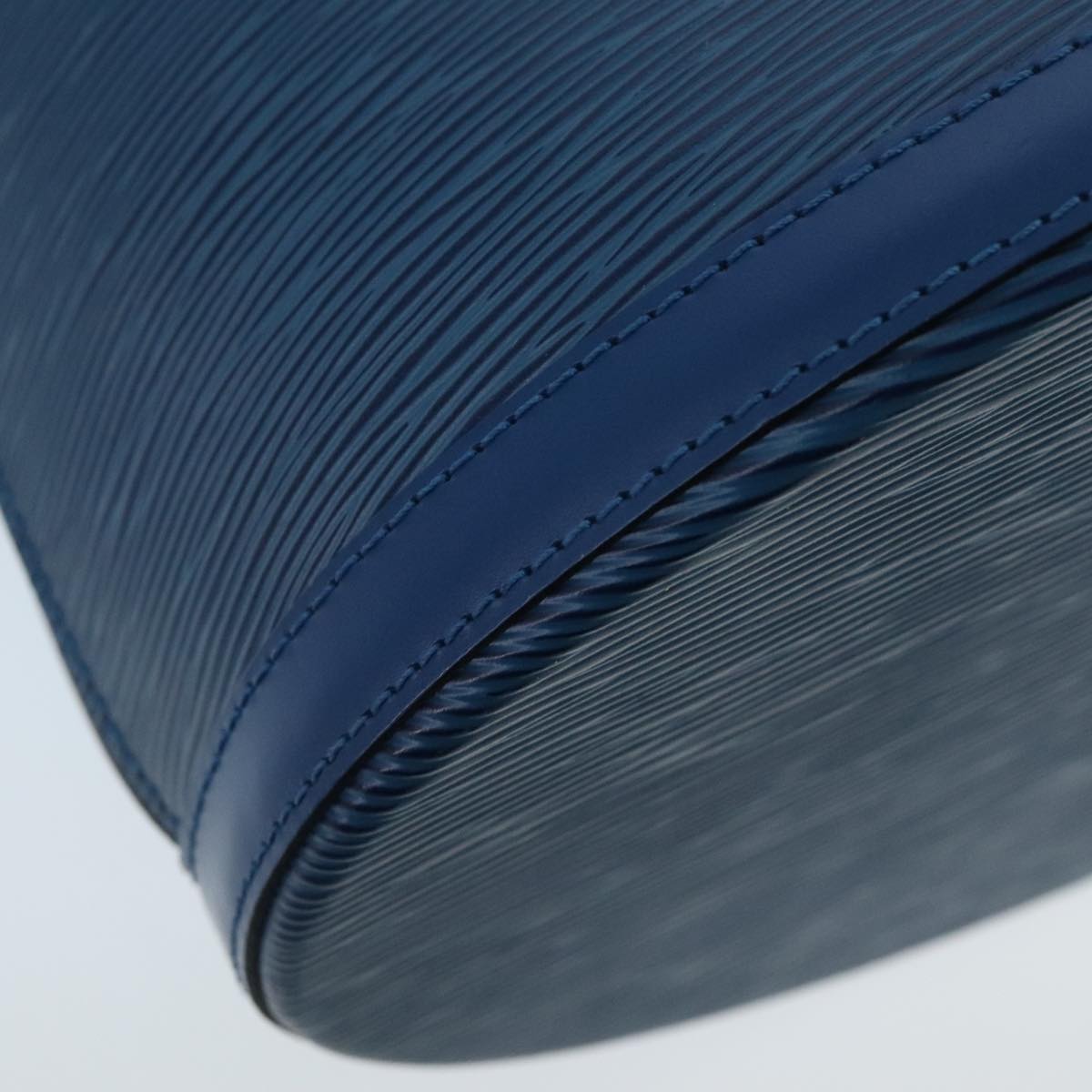 Louis Vuitton Cluny Blue Leather Shoulder Bag