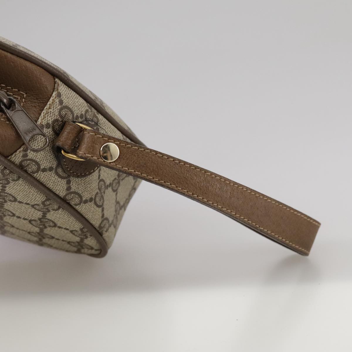 Gucci Gg Canvas Beige Canvas Clutch Bag