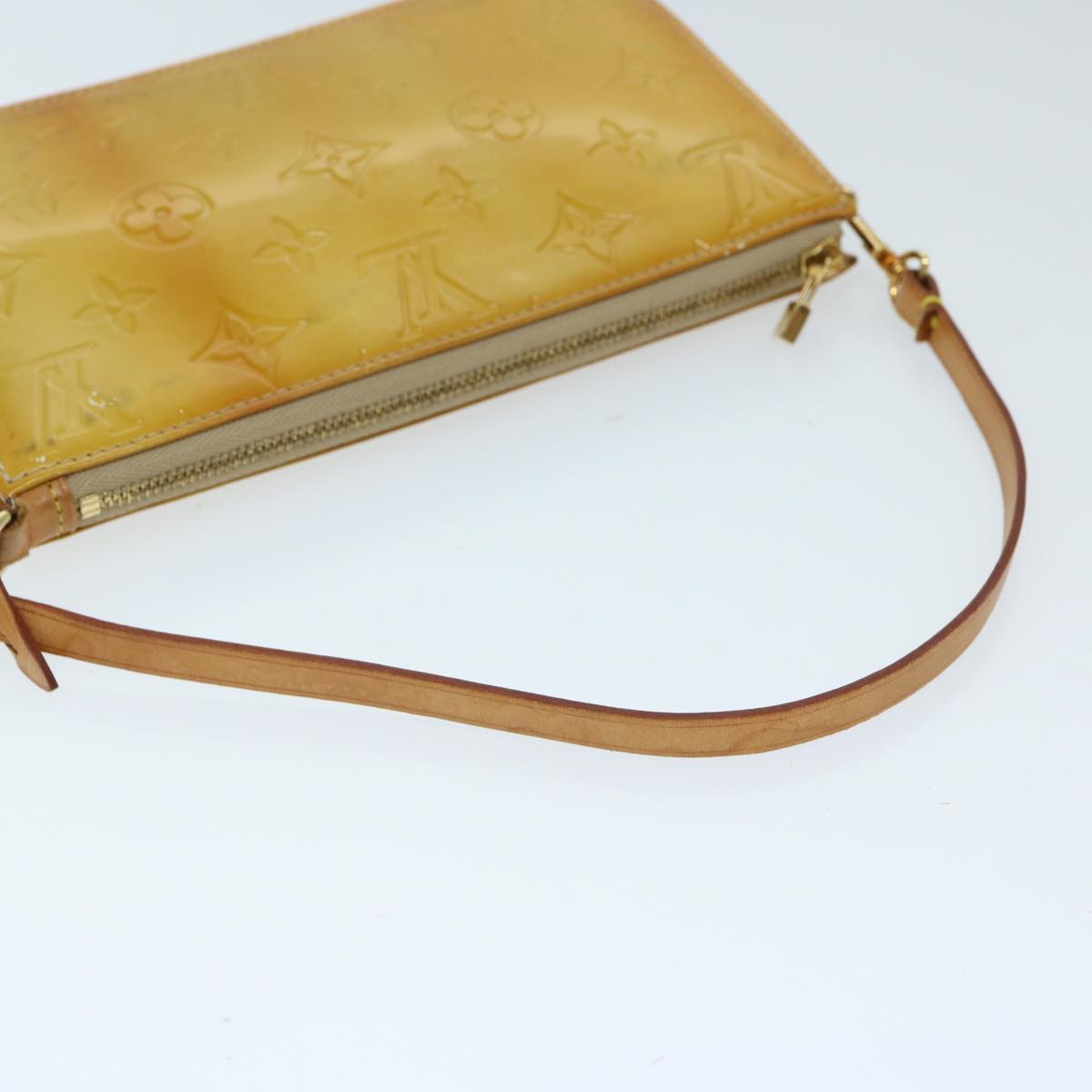 Louis Vuitton Lexington Beige Patent Leather Clutch Bag
