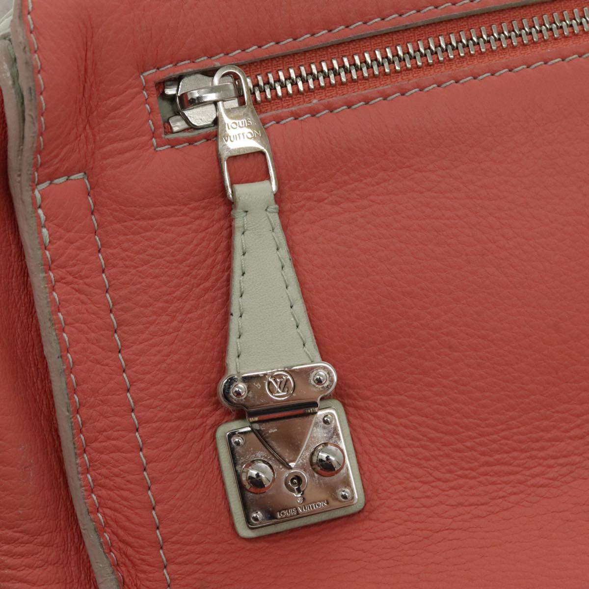 Louis Vuitton Pink Leather Shoulder Bag