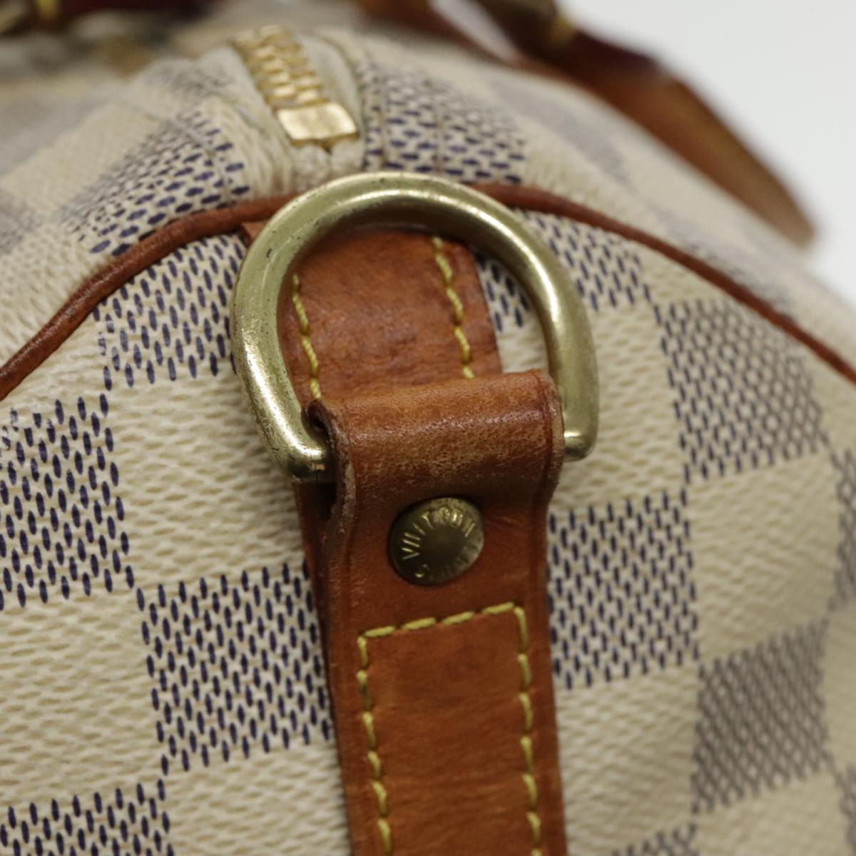 Louis Vuitton Speedy 30 White Canvas Handbag