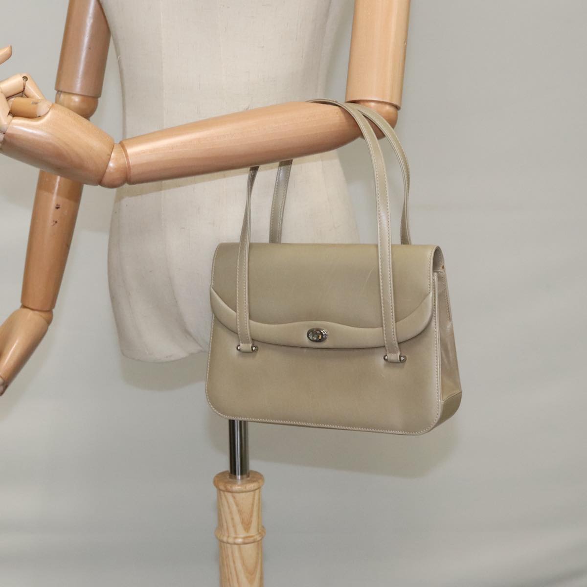 Gucci Beige Leather Handbag