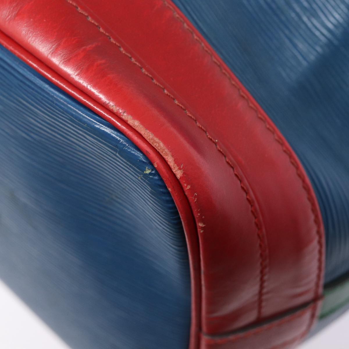 Louis Vuitton Noe Blue Leather Shoulder Bag