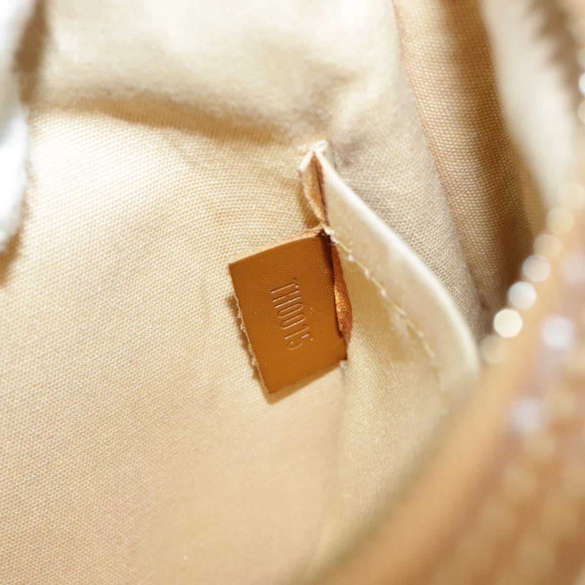 Louis Vuitton Catherine Beige Canvas Shoulder Bag