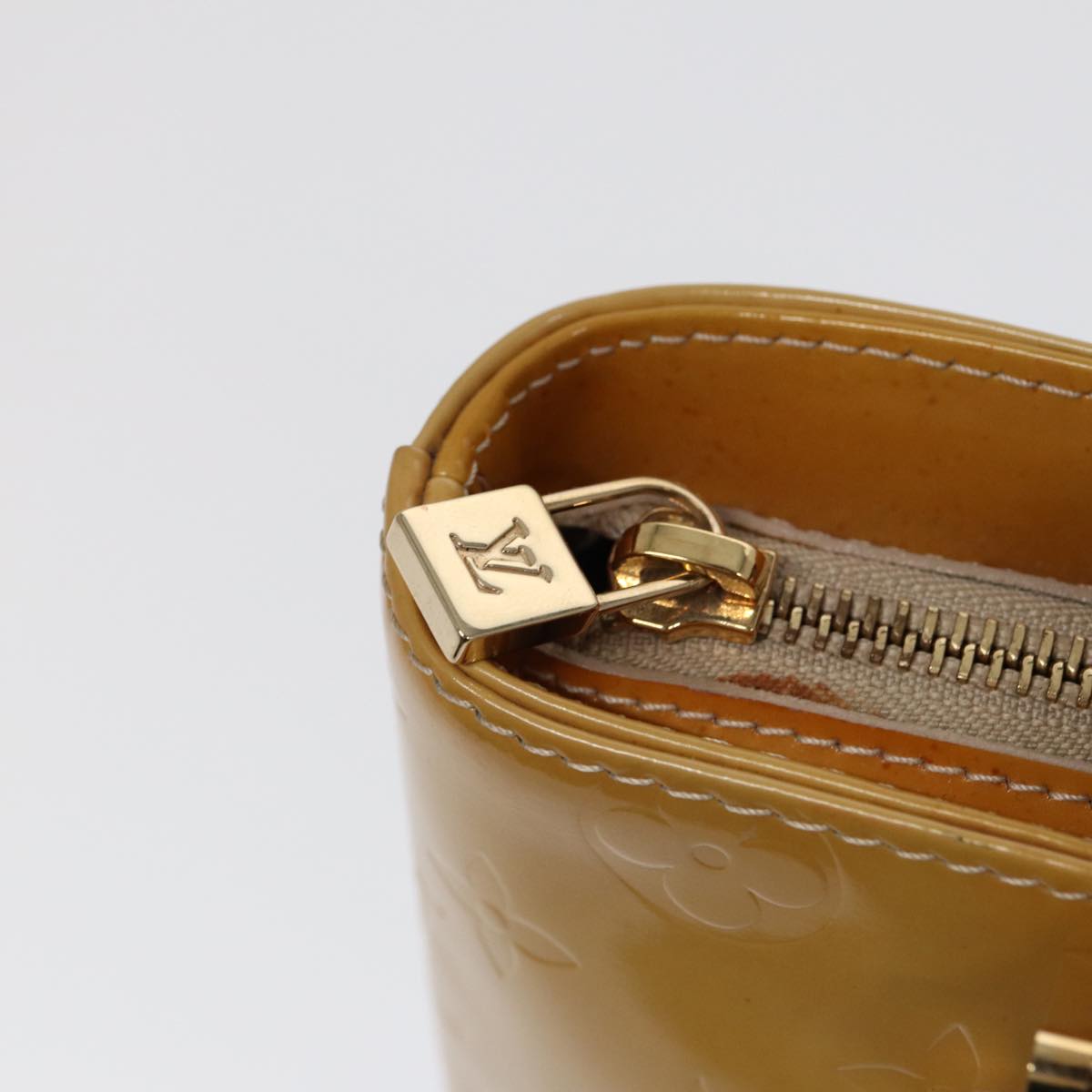 Louis Vuitton Houston Beige Patent Leather Handbag