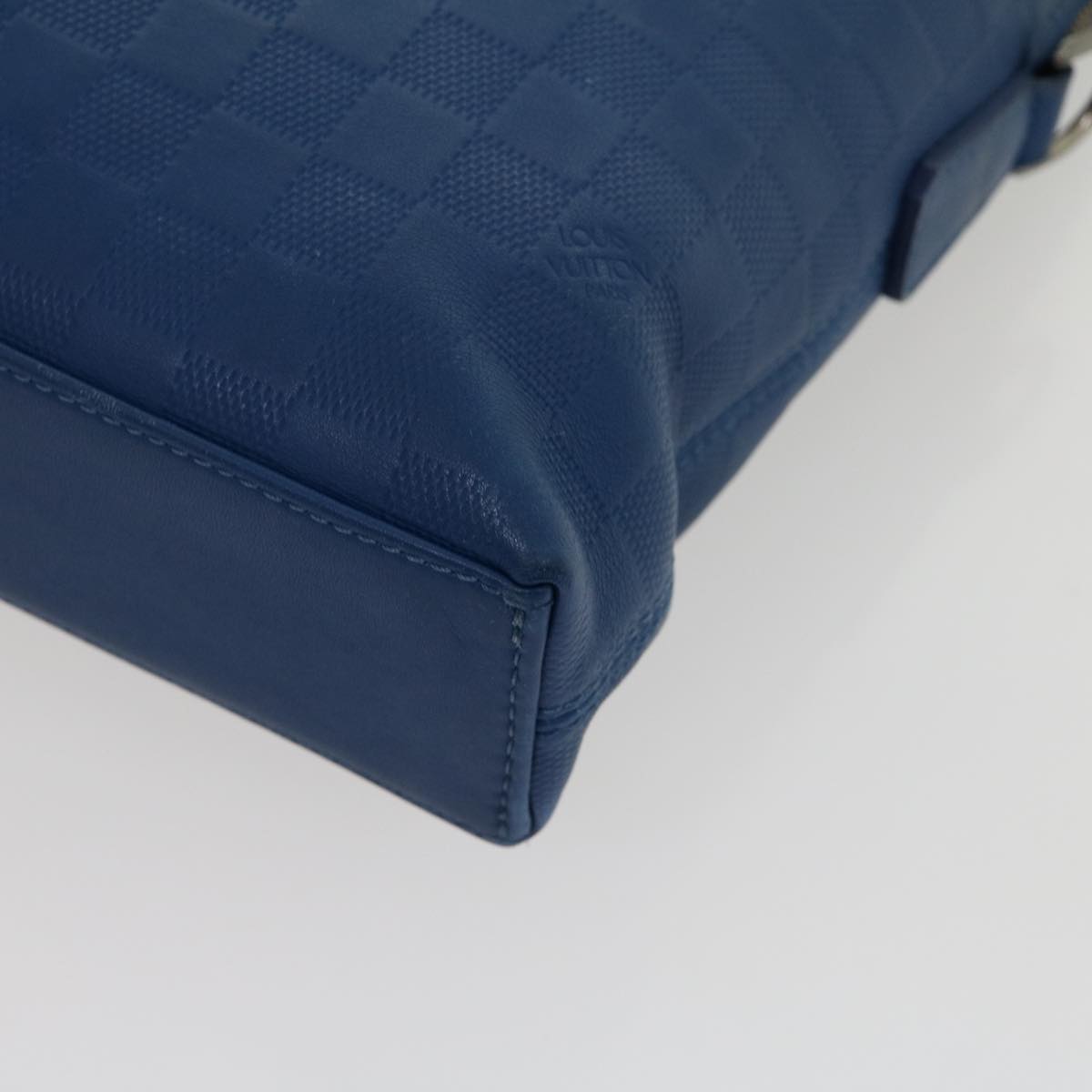 Louis Vuitton Porte Documents Jour Blue Leather Handbag