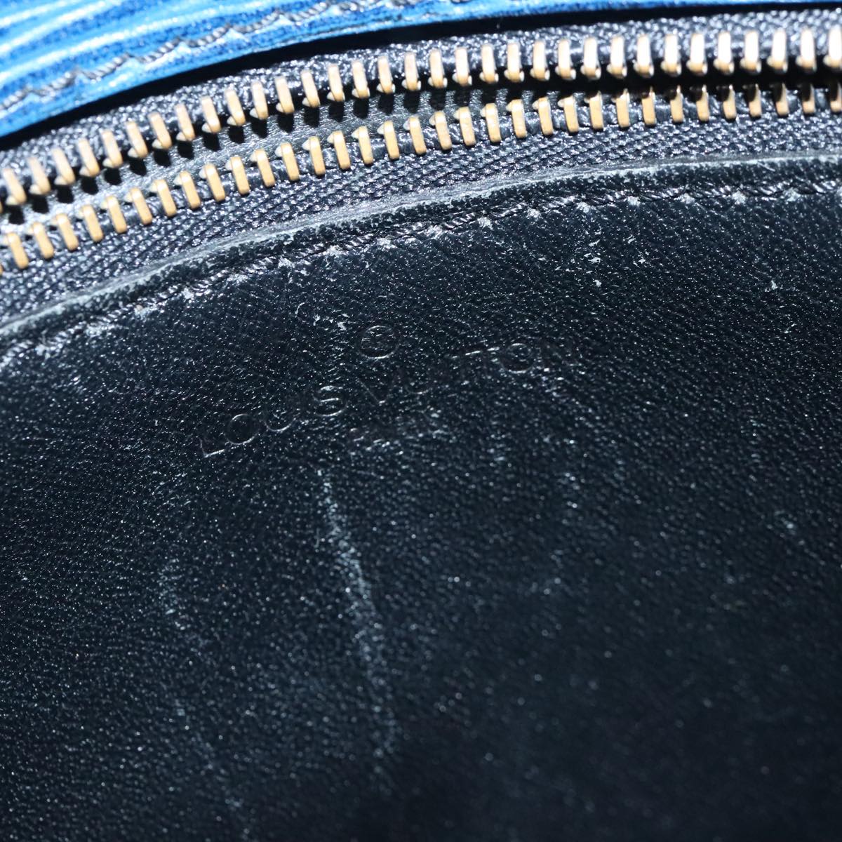Louis Vuitton Saint Cloud Blue Leather Shoulder Bag