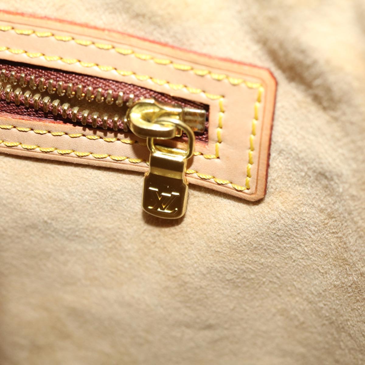Louis Vuitton Bucket Pm Beige Leather Shoulder Bag