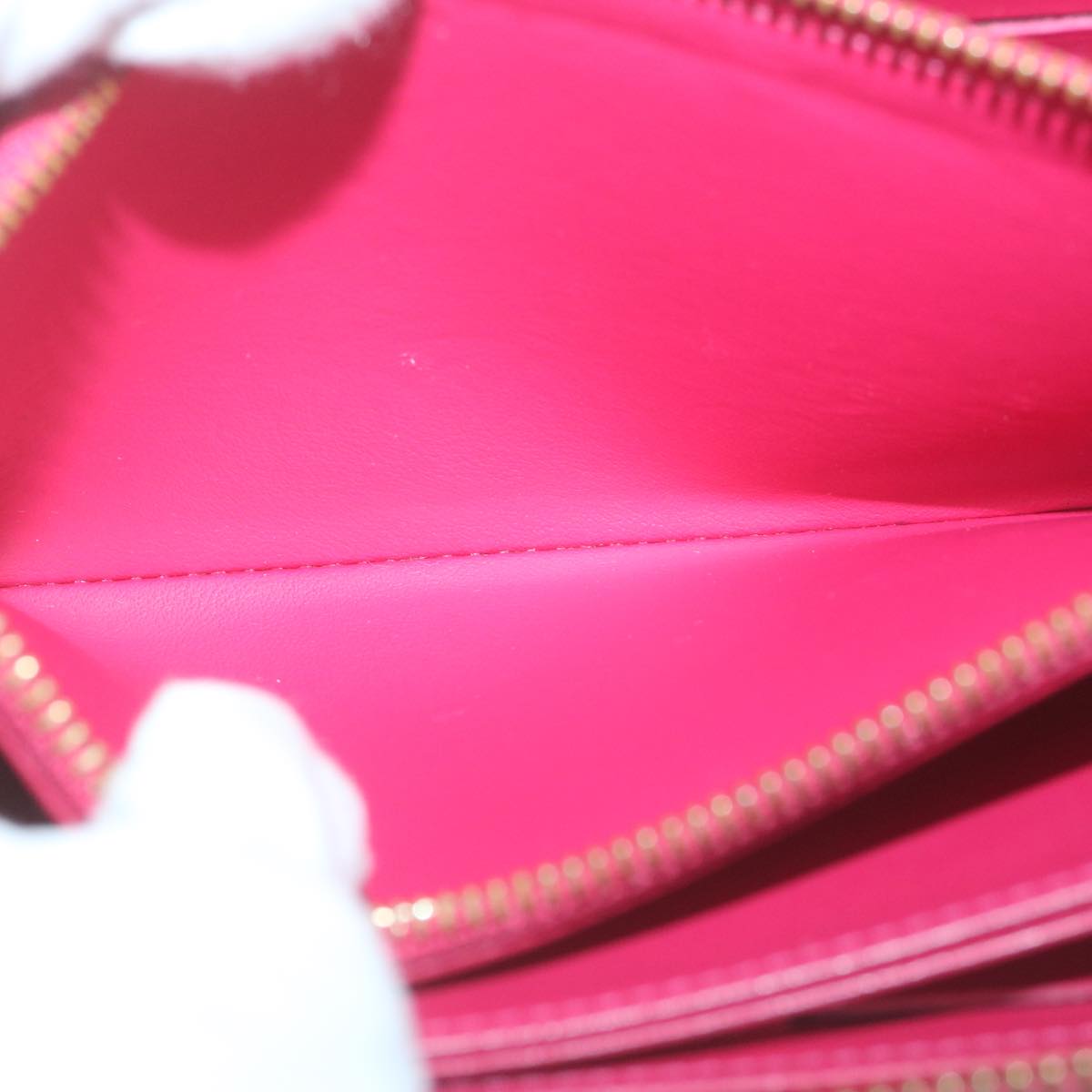 Louis Vuitton Zippy Wallet Pink Patent Leather Wallet