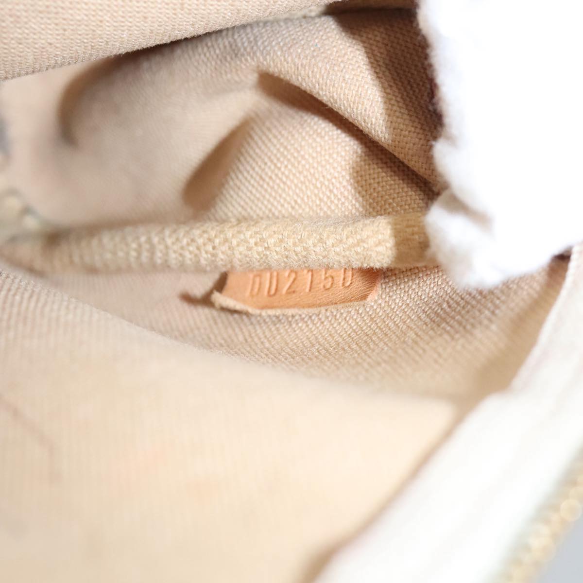 Louis Vuitton Eva White Canvas Shoulder Bag