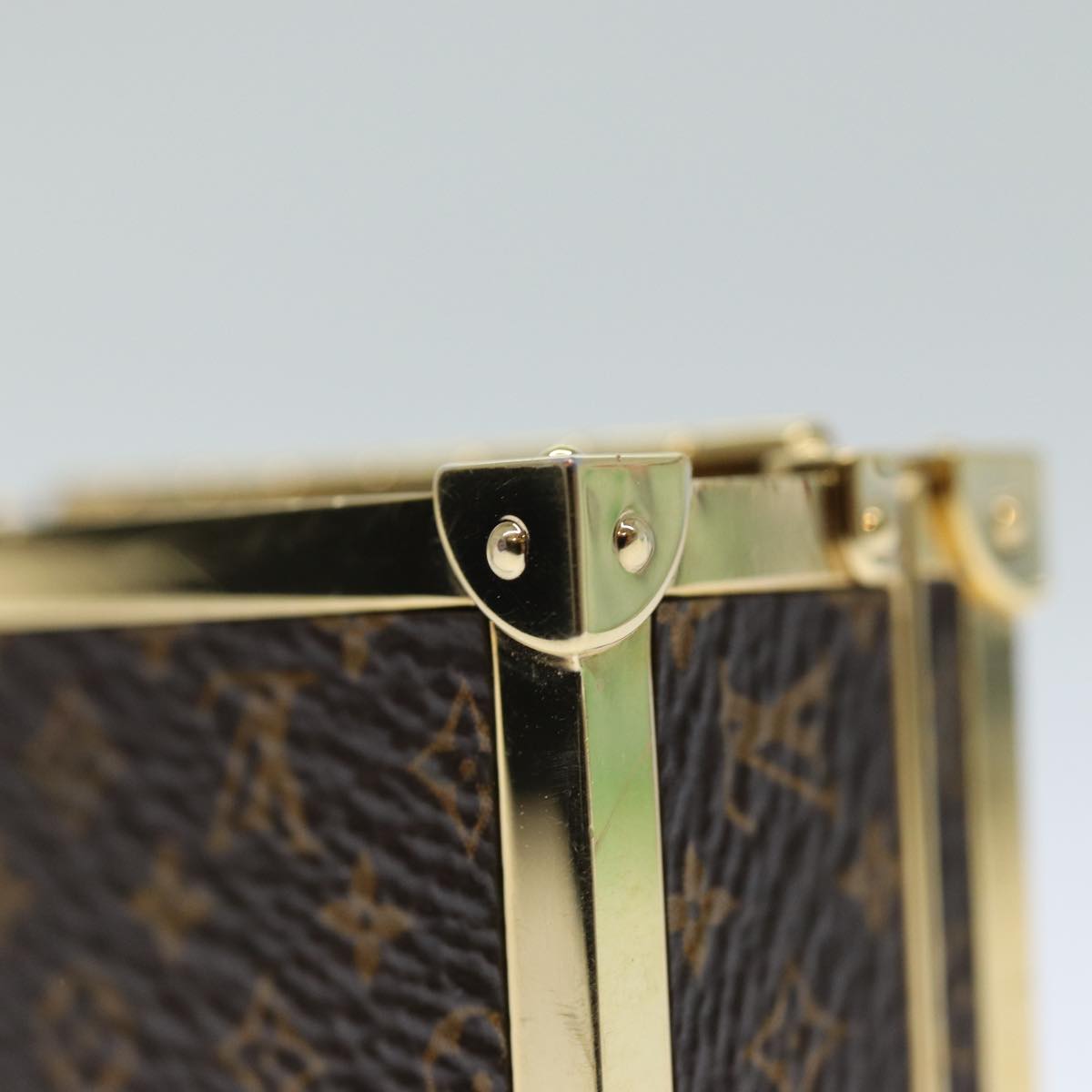 Louis Vuitton Porte Clés Brown Metal Bag Jewelry