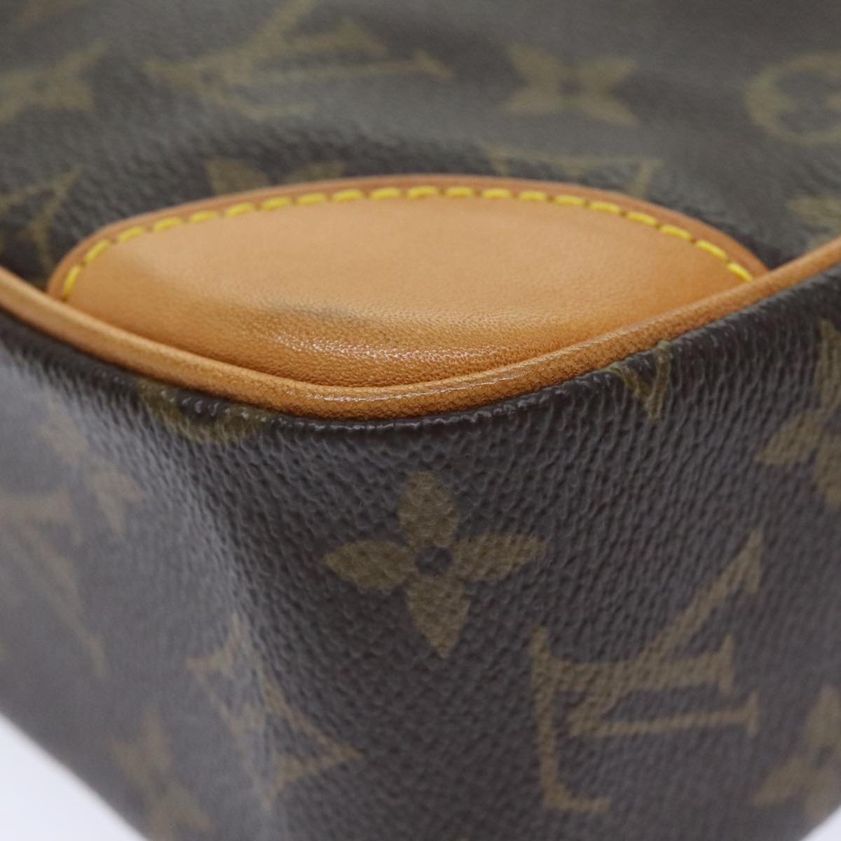 Louis Vuitton Compiegne 28 Brown Canvas Clutch Bag