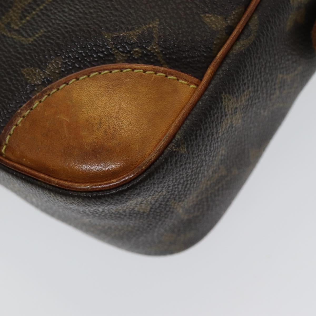Louis Vuitton Compiegne 28 Brown Canvas Clutch Bag
