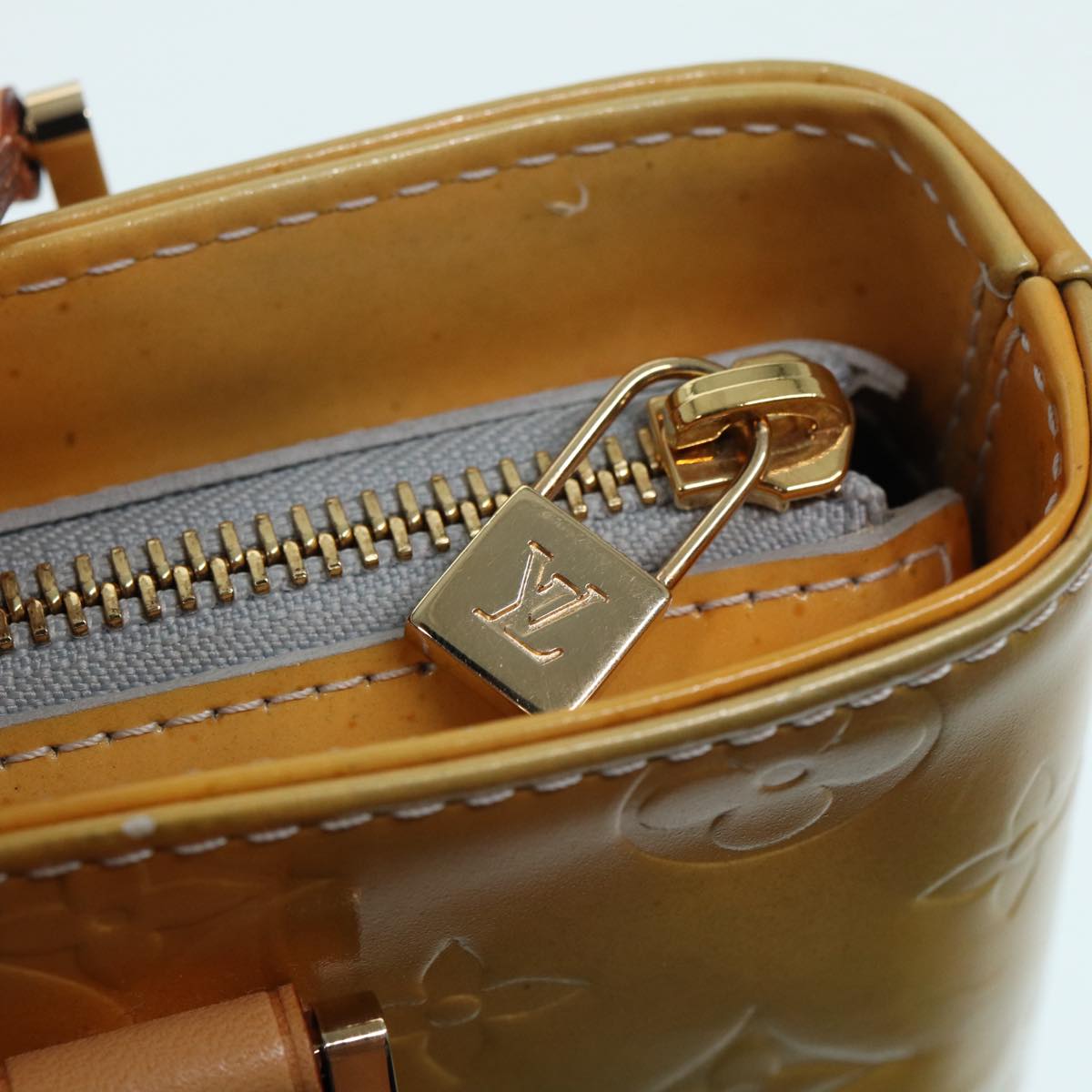 Louis Vuitton Houston Beige Patent Leather Handbag
