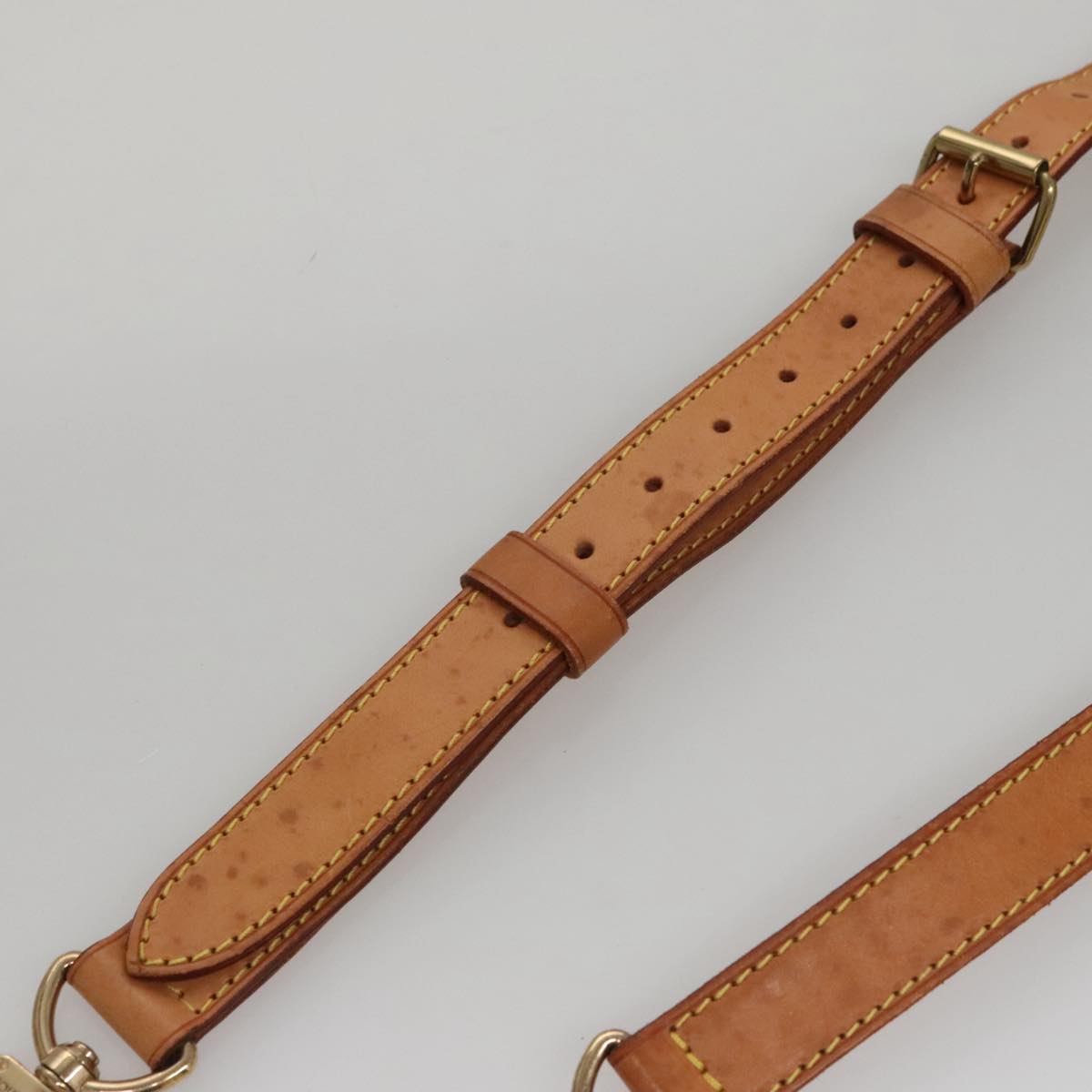 Louis Vuitton Shoulder Strap Beige Leather Bag Jewelry