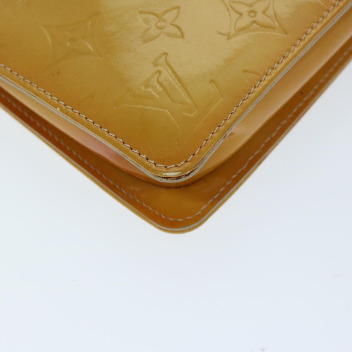 Louis Vuitton Lexington Beige Patent Leather Clutch Bag