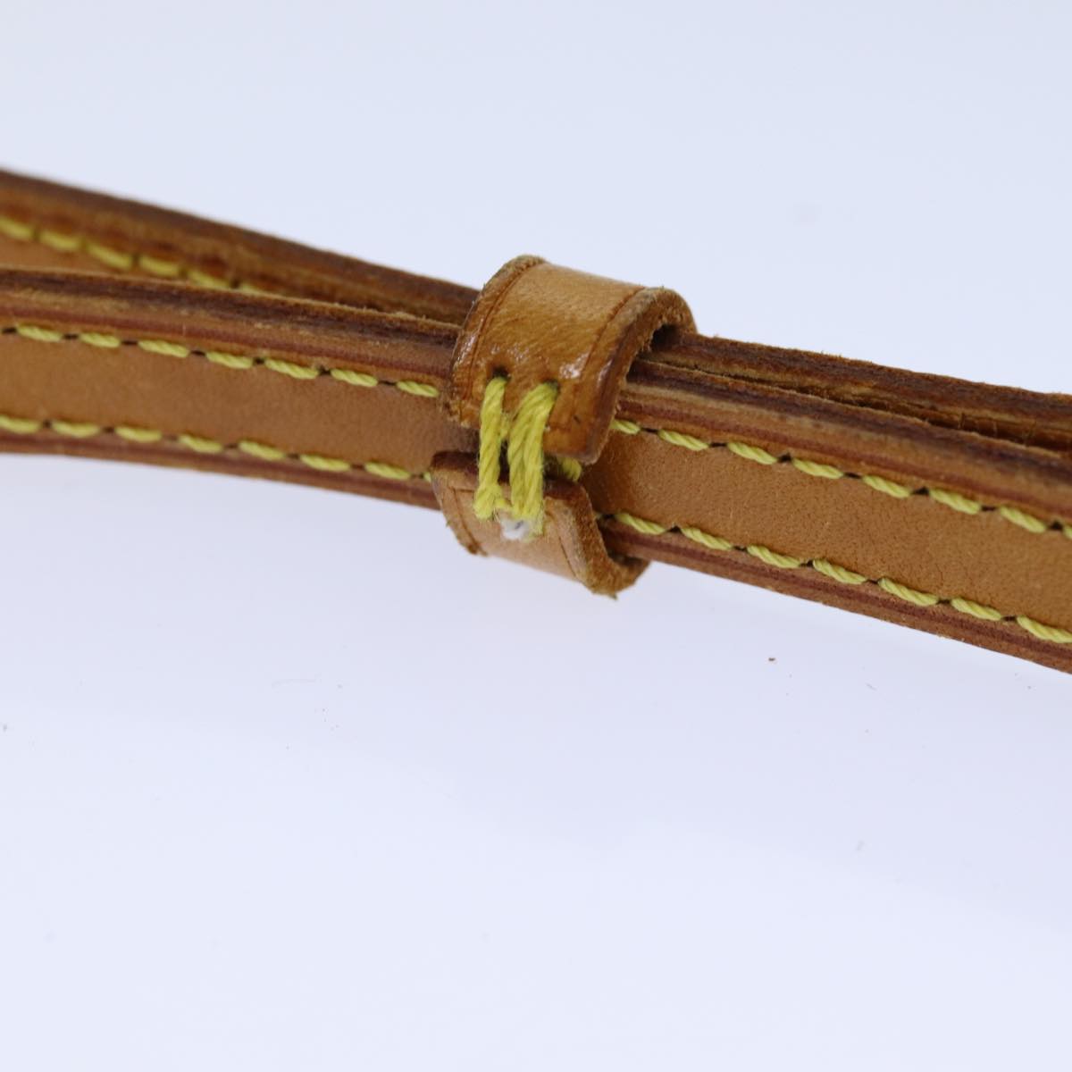 Louis Vuitton Shoulder Strap Beige Leather Bag Jewelry