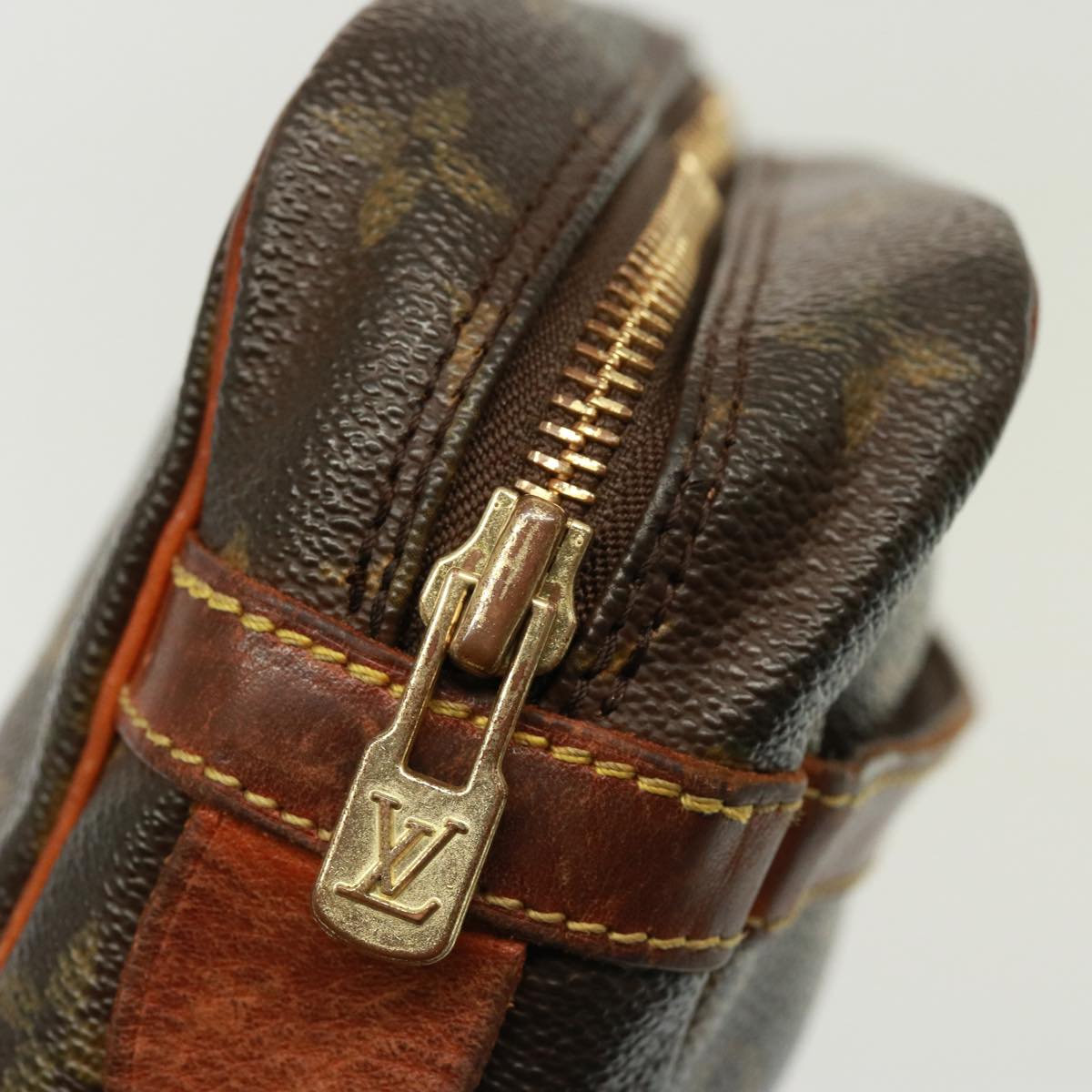 Louis Vuitton Compiegne 28 Brown Canvas Clutch Bag