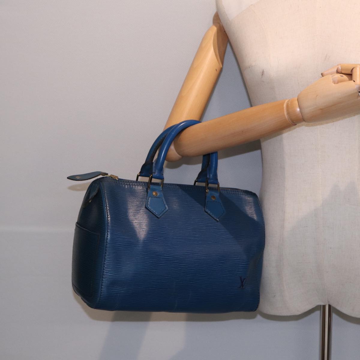Louis Vuitton Speedy 25 Navy Leather Handbag