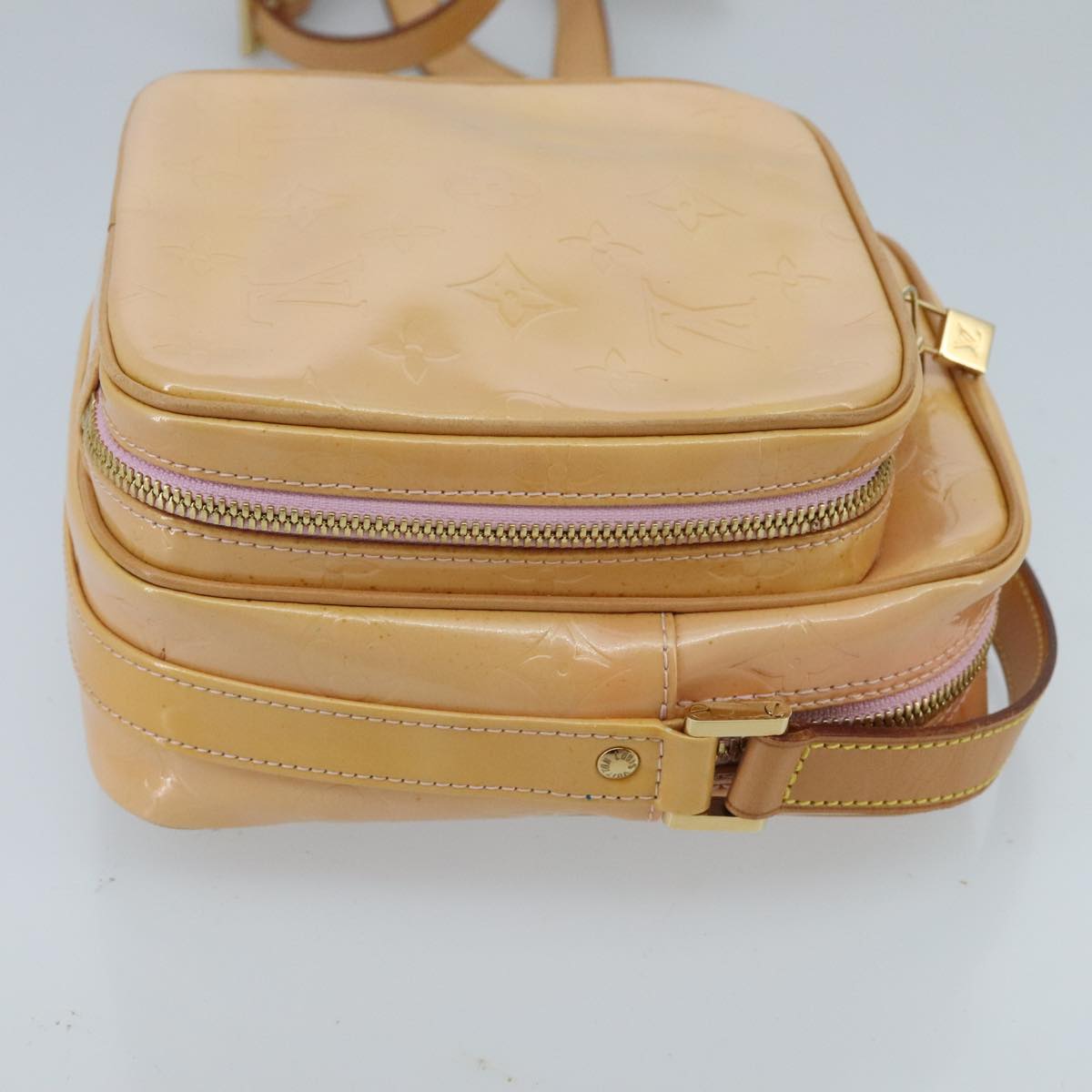 Louis Vuitton Wooster Camel Patent Leather Shoulder Bag