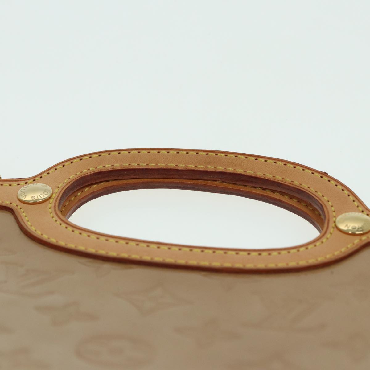 Louis Vuitton Roxbury Beige Patent Leather Handbag