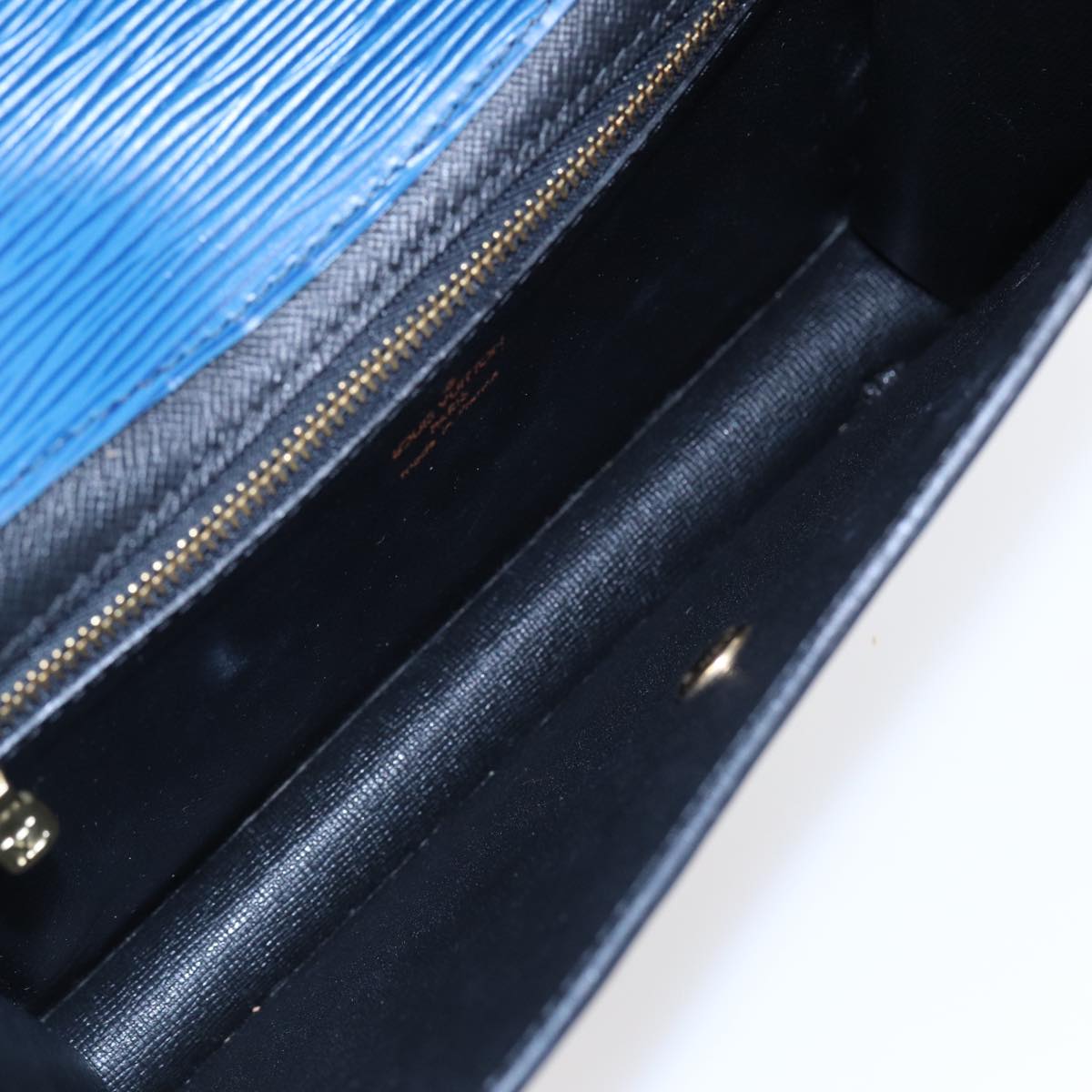 Louis Vuitton Montaigne Blue Leather Clutch Bag