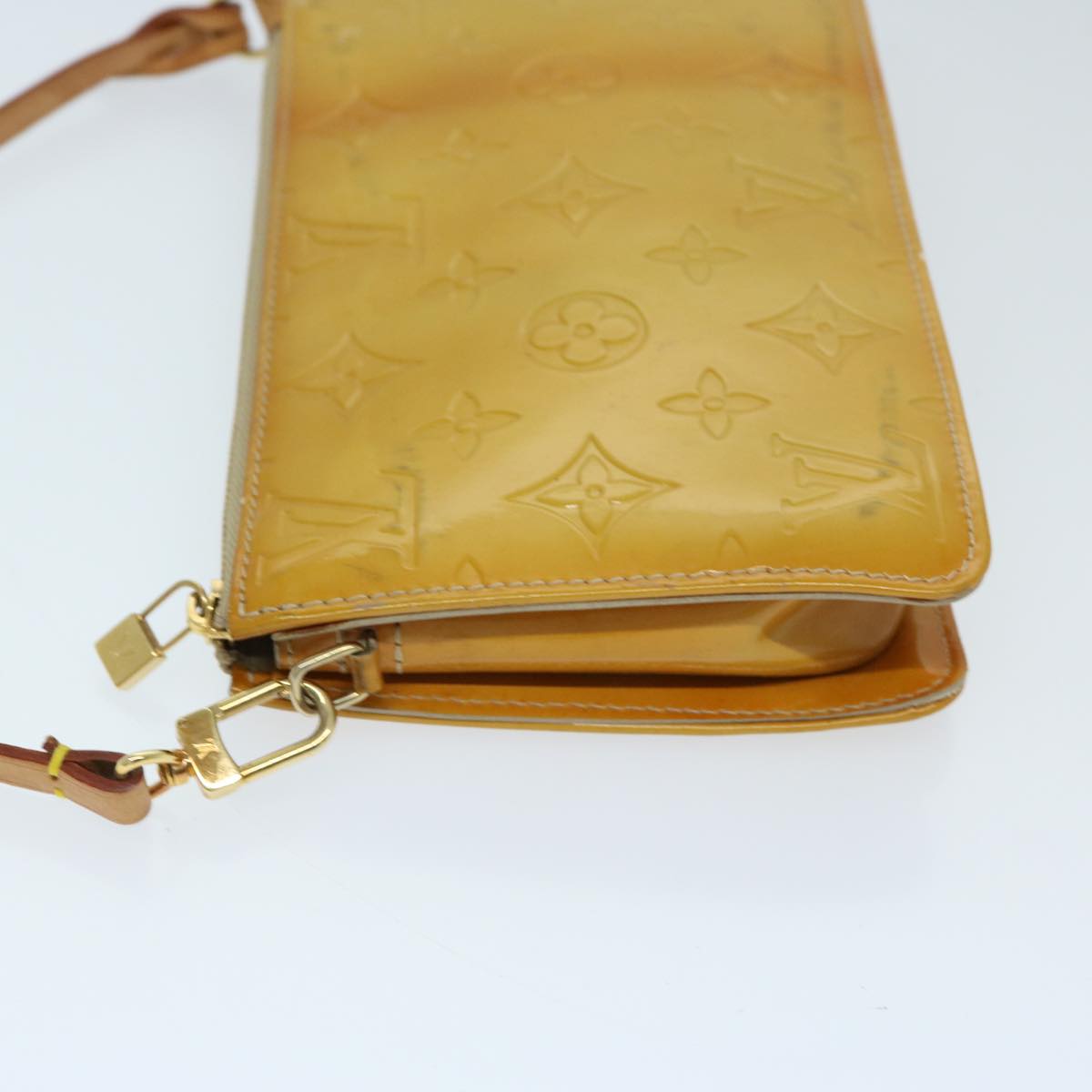 Louis Vuitton Lexington Beige Patent Leather Clutch Bag