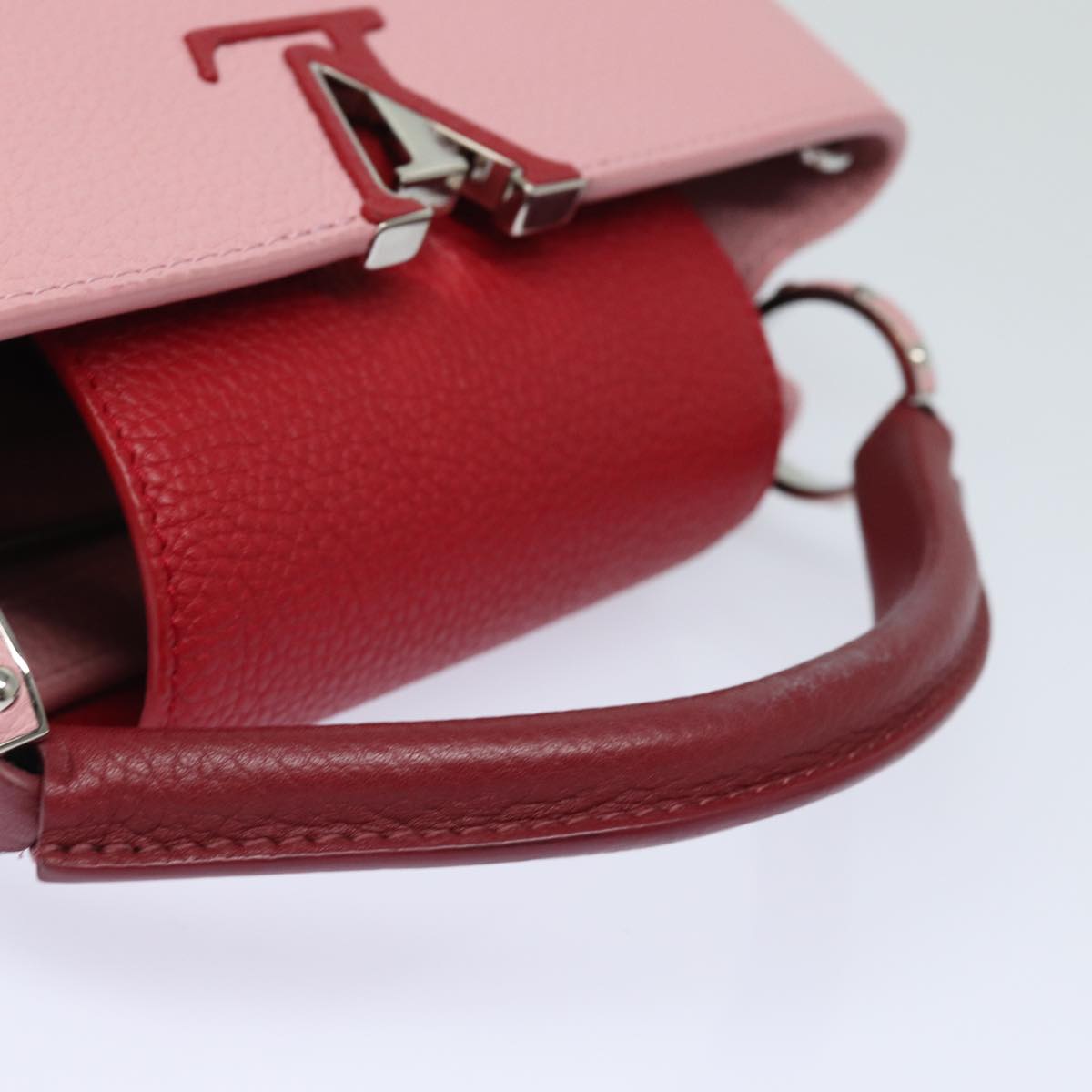 Louis Vuitton Capucines Pink Leather Handbag