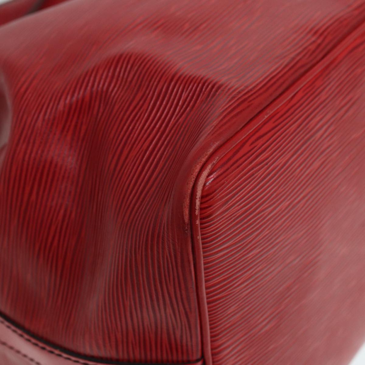 Louis Vuitton Petit Noé Red Leather Shoulder Bag