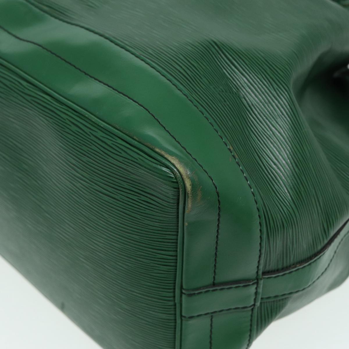 Louis Vuitton Noe Green Leather Shoulder Bag