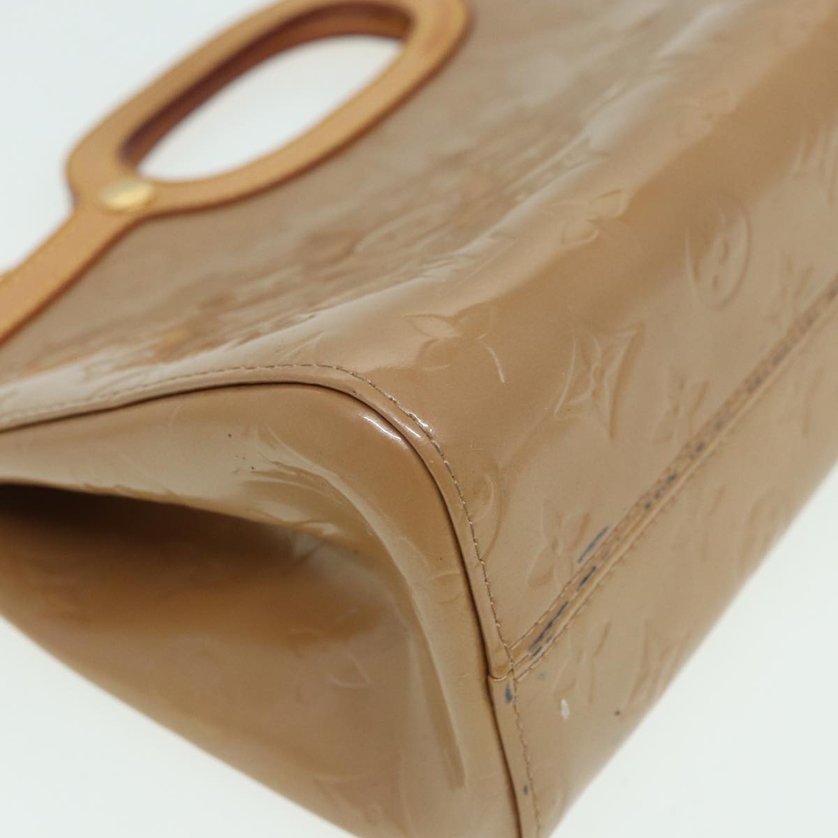 Louis Vuitton Roxbury Beige Patent Leather Handbag