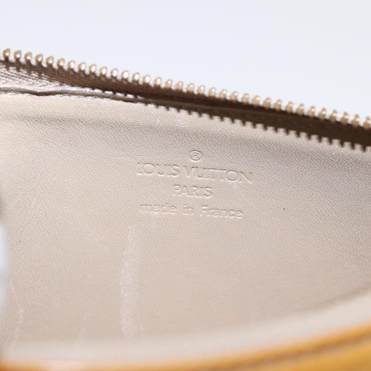 Louis Vuitton Lexington Beige Patent Leather Clutch Bag