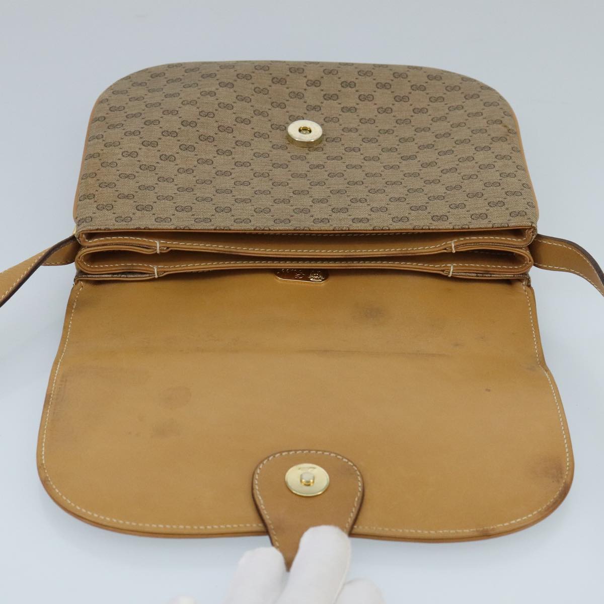 Gucci Beige Canvas Shoulder Bag