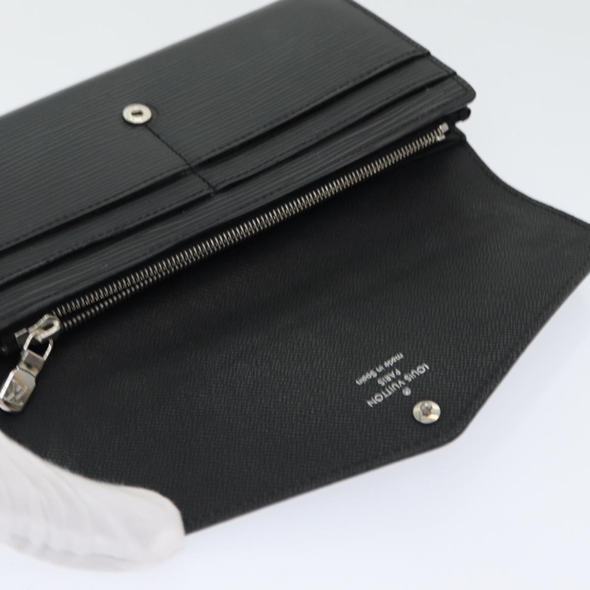Louis Vuitton Sarah Black Leather Wallet