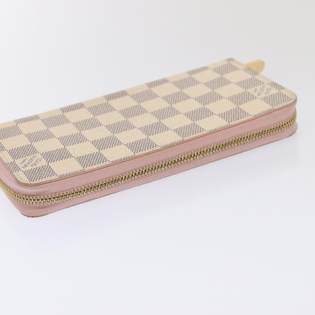 Louis Vuitton Zippy Wallet White Canvas Wallet
