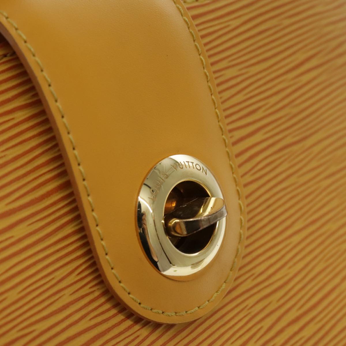Louis Vuitton Cluny Yellow Leather Shoulder Bag