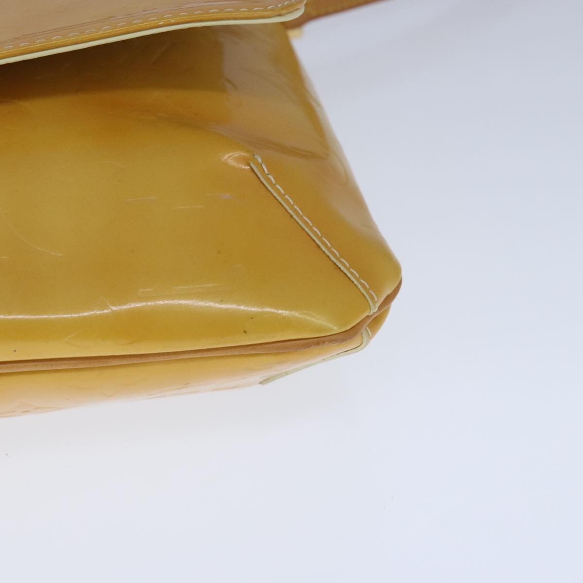Louis Vuitton Thompson Street Beige Patent Leather Shoulder Bag