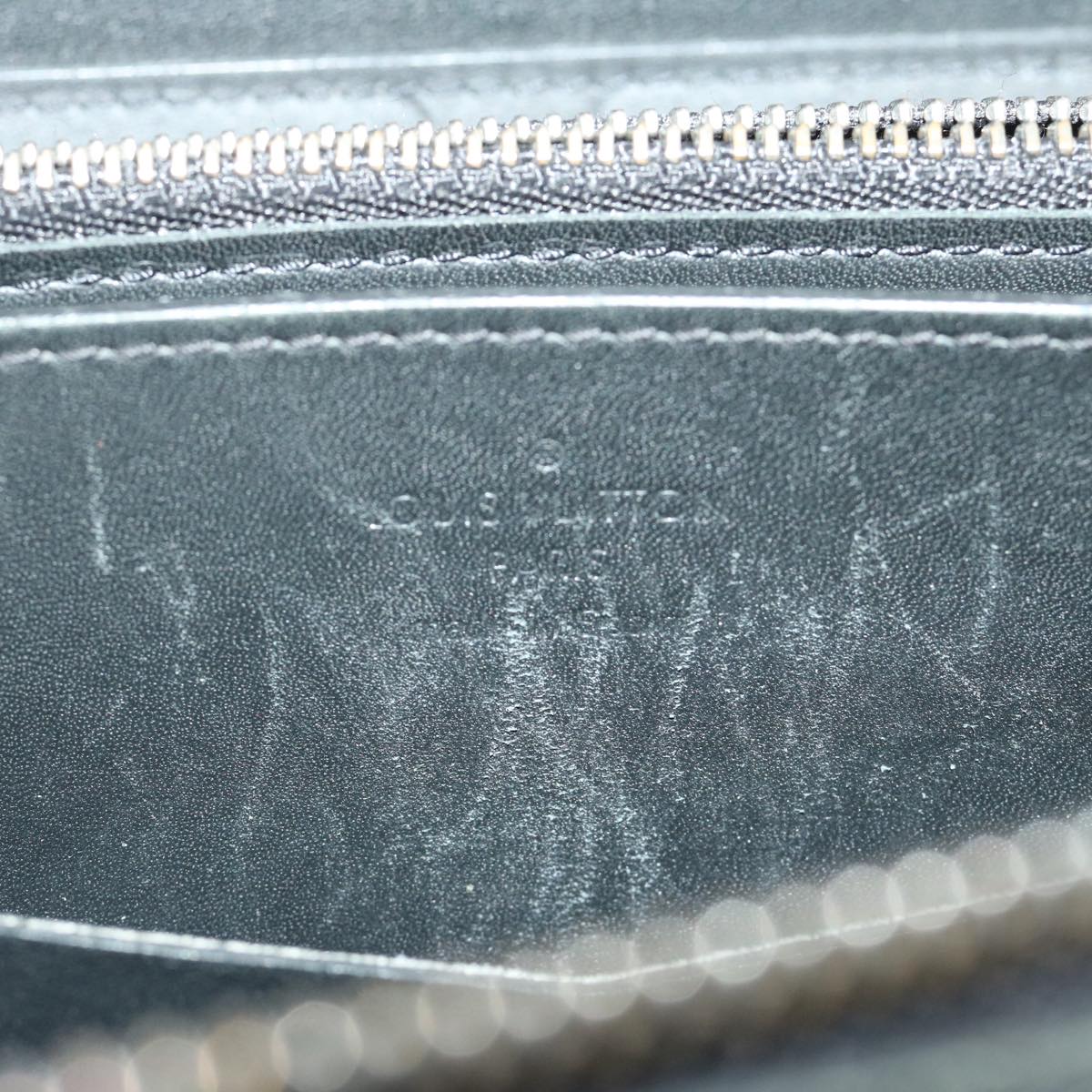 Louis Vuitton Zippy Xl Black Leather Wallet