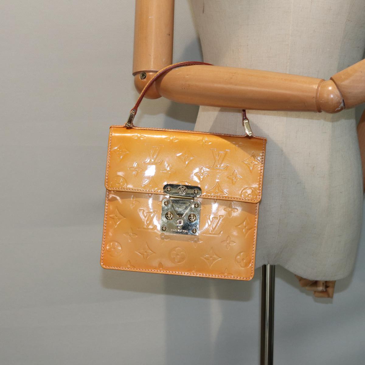 Louis Vuitton Spring Street Camel Patent Leather Handbag