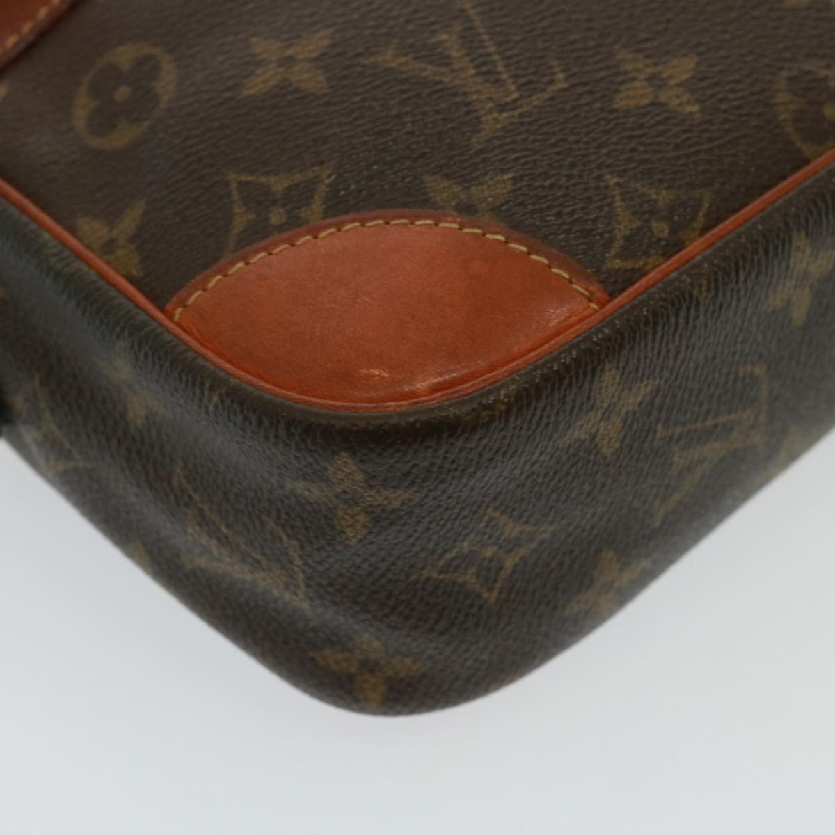 Louis Vuitton Compiegne 28 Brown Canvas Clutch Bag