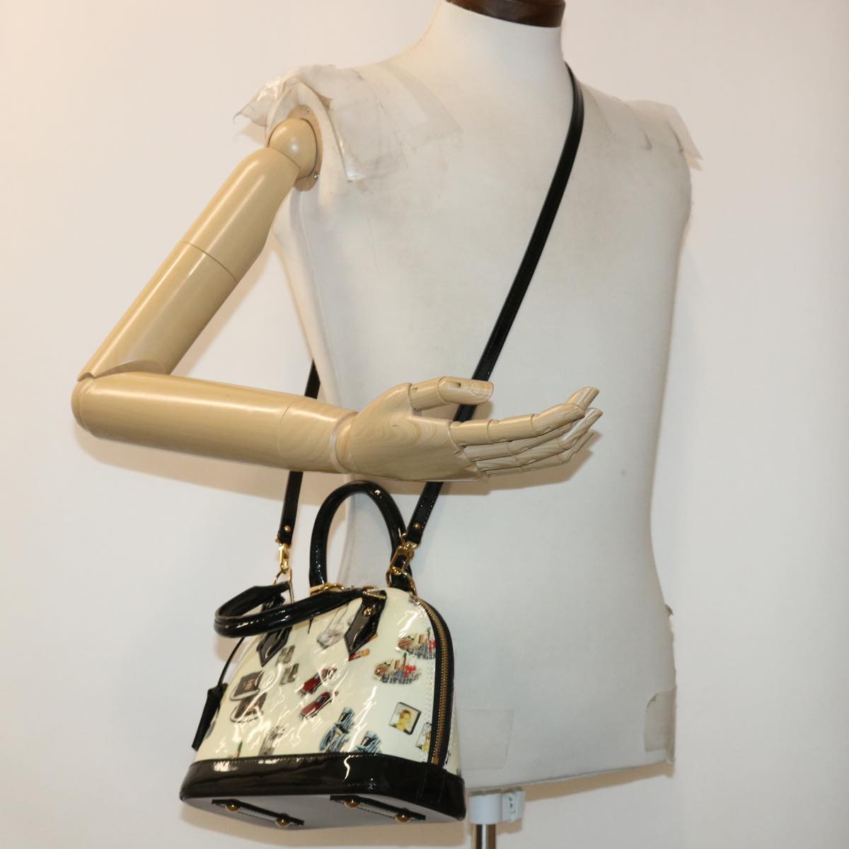 Louis Vuitton Alma White Patent Leather Handbag