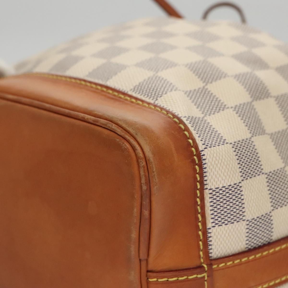Louis Vuitton Noé Bb White Canvas Shoulder Bag
