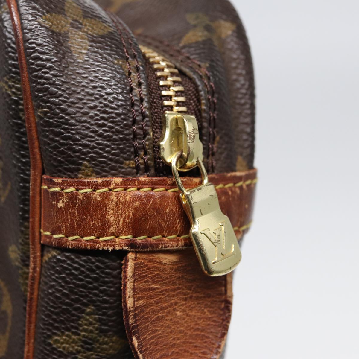 Louis Vuitton Compiegne 28 Brown Canvas Clutch Bag