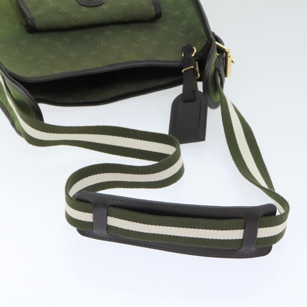 Louis Vuitton Mary Kate Green Canvas Shoulder Bag