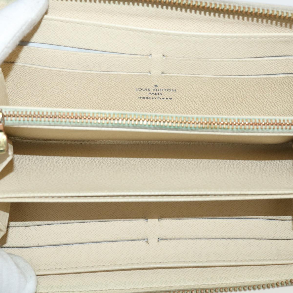 Louis Vuitton Zippy Wallet White Canvas Wallet