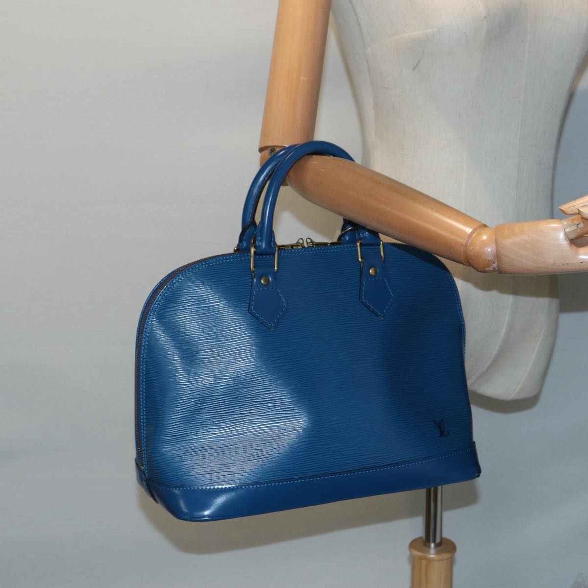Louis Vuitton Alma Blue Leather Handbag