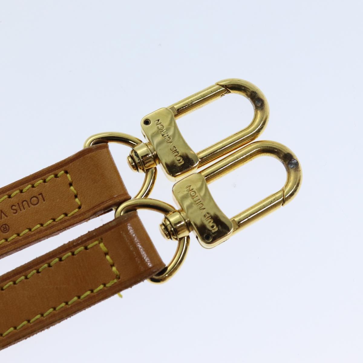 Louis Vuitton Shoulder Strap Beige Leather Bag Jewelry