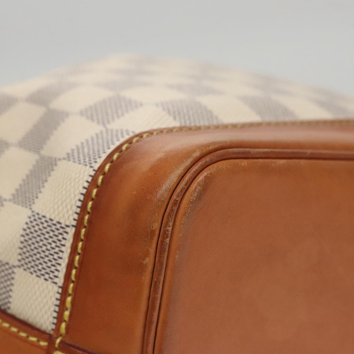 Louis Vuitton Noé Bb White Canvas Shoulder Bag