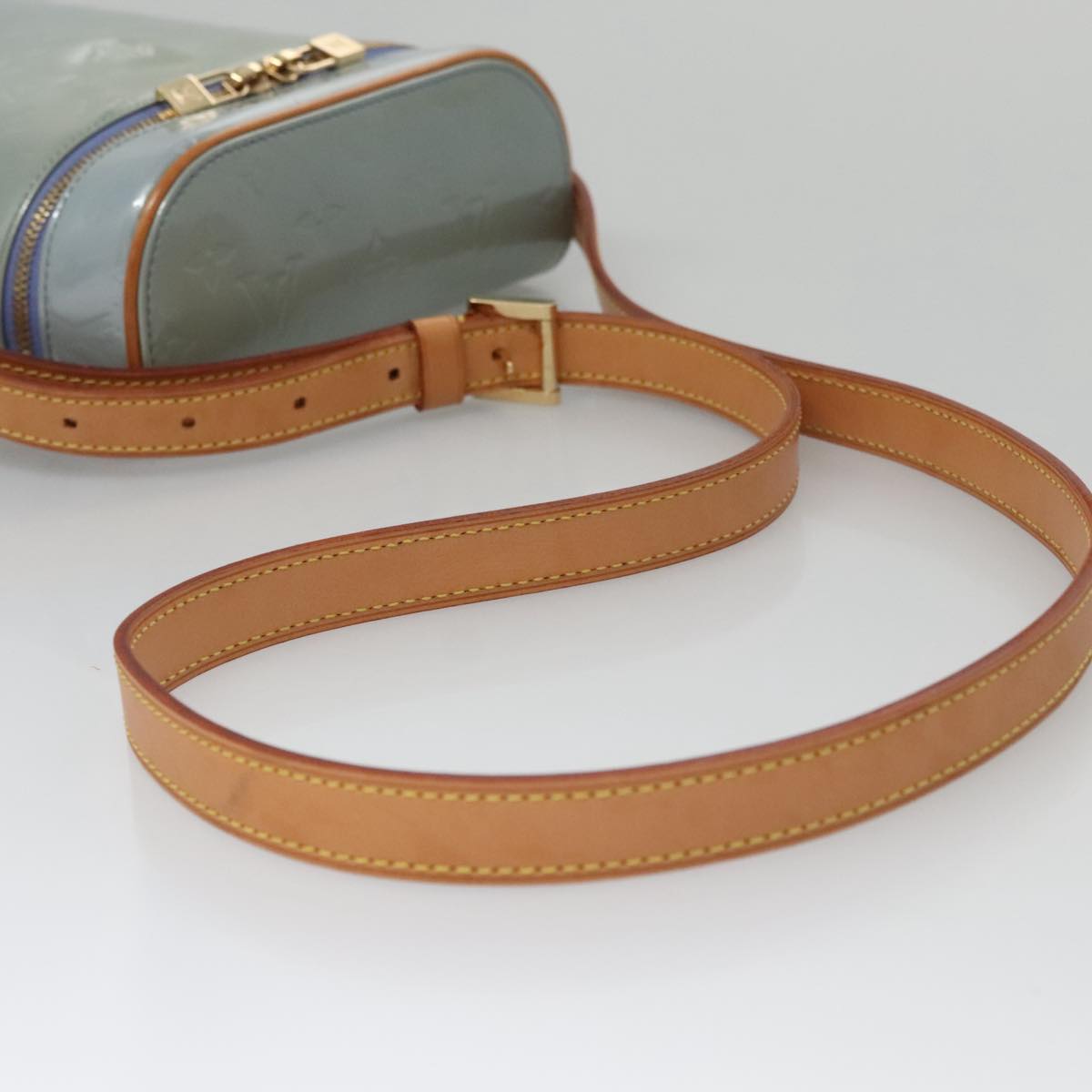 Louis Vuitton Sullivan Grey Patent Leather Shoulder Bag