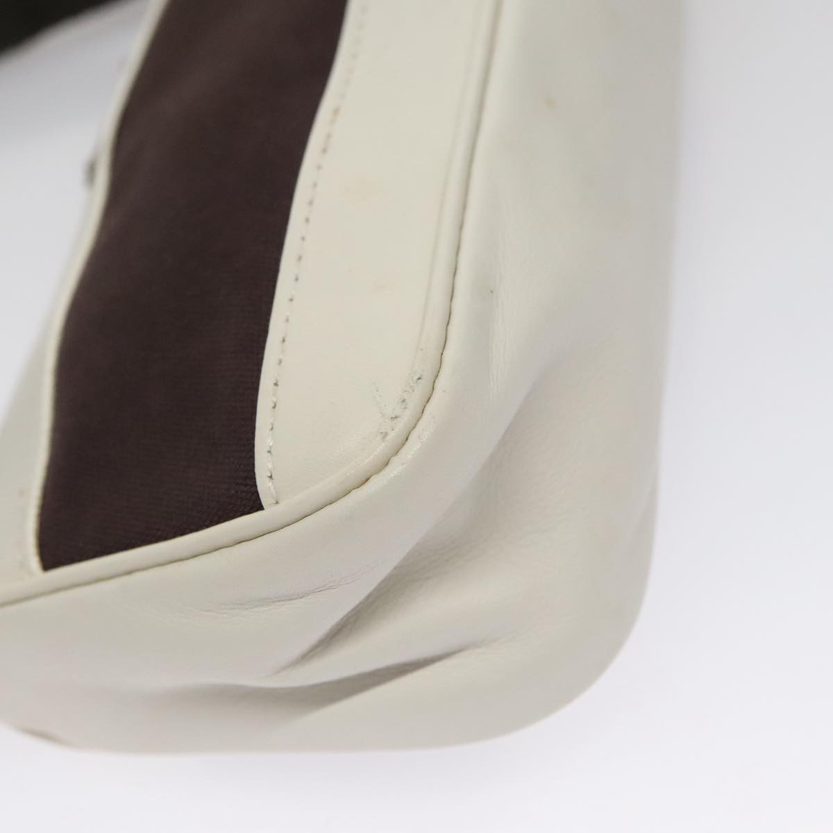 Gucci White Leather Clutch Bag